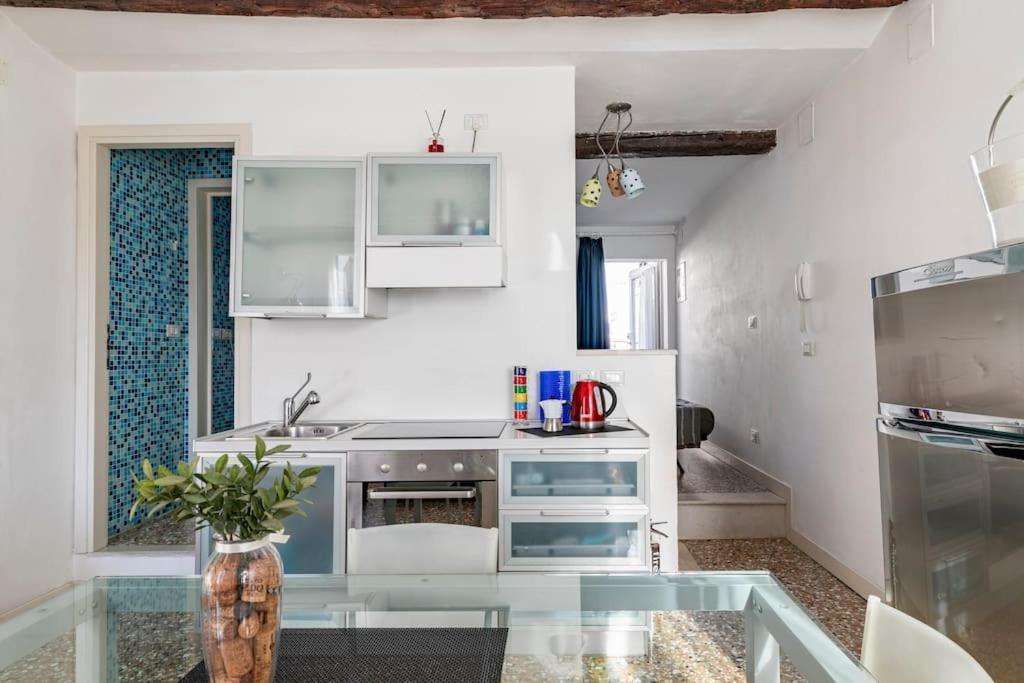Ihomes Rialto-Corte Del Calice-Attico Vista Centro Venice Exterior photo